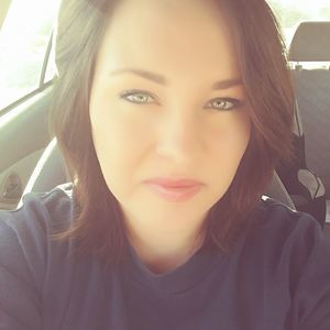 Meet your Posher, Desirae